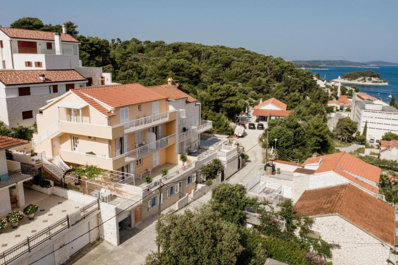 Apartment Sunny Elza 2 Hvar Town Luaran gambar